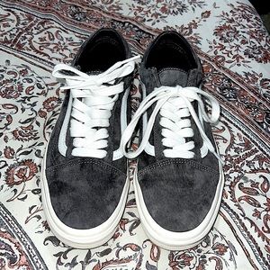Grey Pig Suede Vans